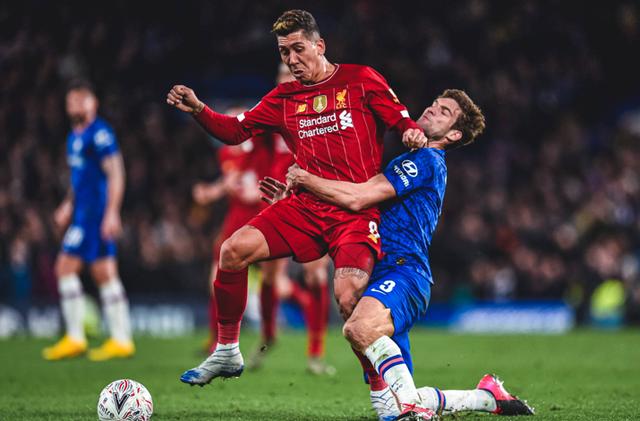 《碧蓝航线》多角色诱人皮肤公开：含安克雷奇誓约立绘