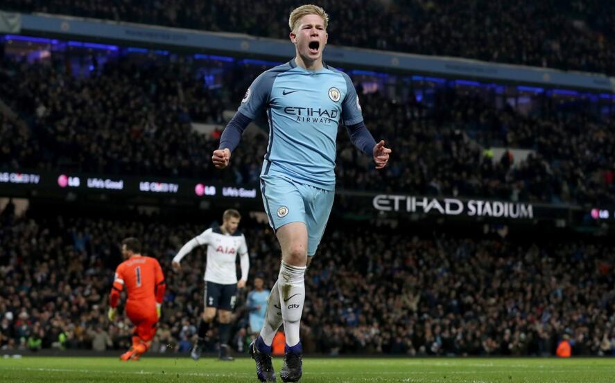 强强联合！VITURE携手8BitDo发布全球首款适配XR眼镜的拉伸式手柄 开启135英寸巨幕手游新时代！